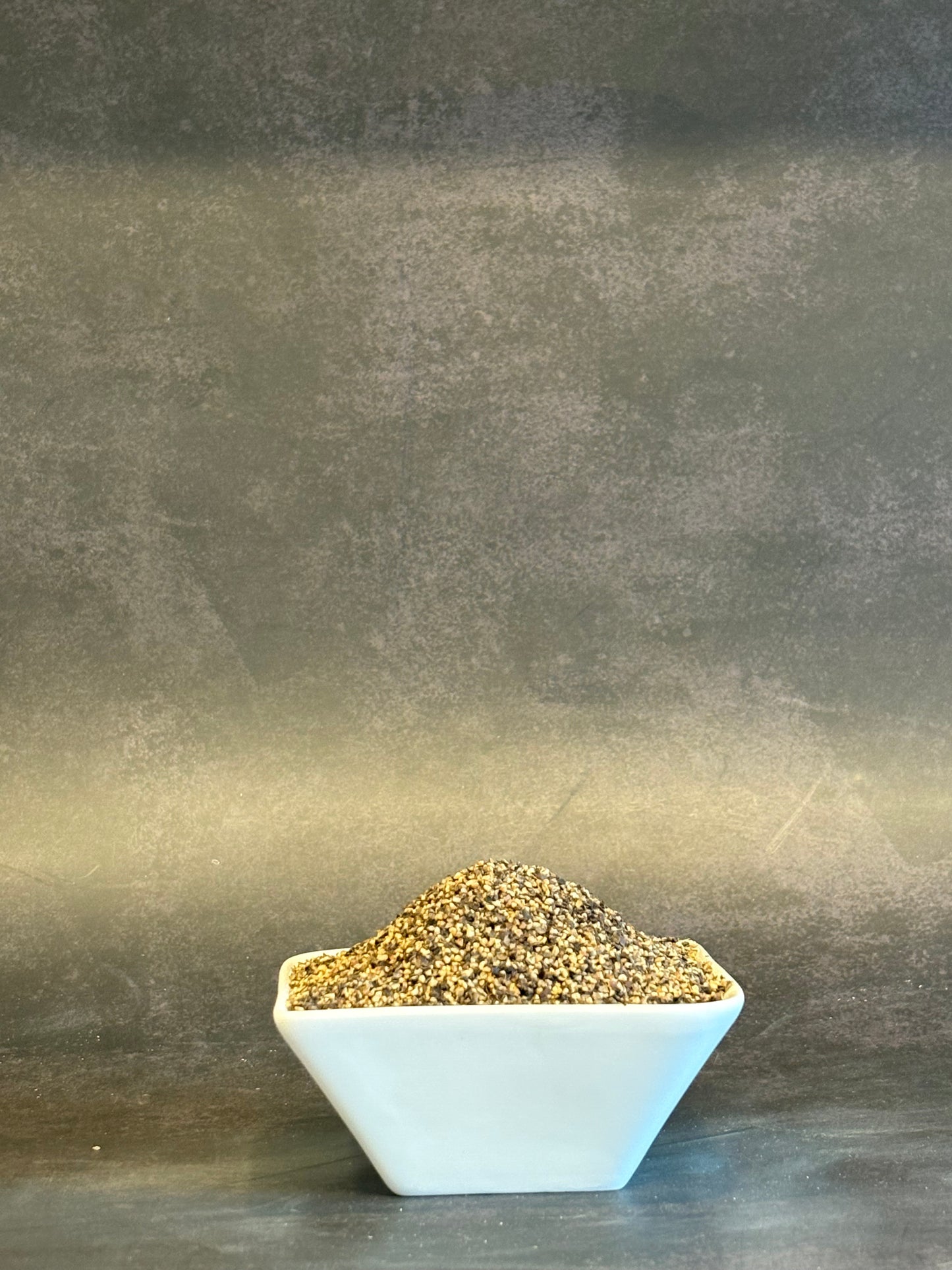 Pfeffer schwarz, fein geschrotet