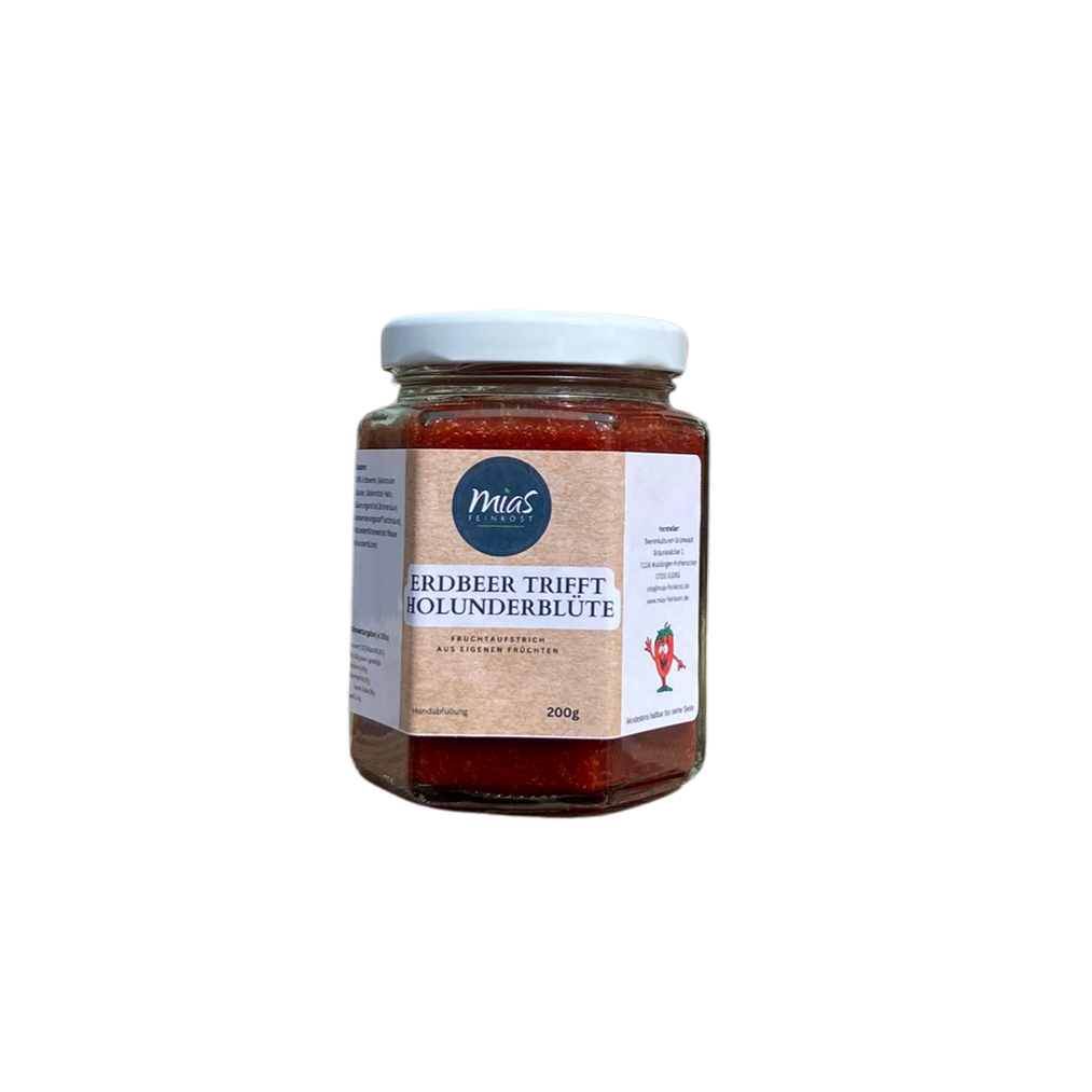 Erdbeer trifft Holunderblüte
